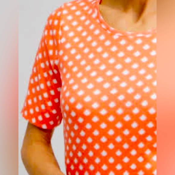 Chico's Orange Fitted Short Sleeve Tee - Picture 2 of 7